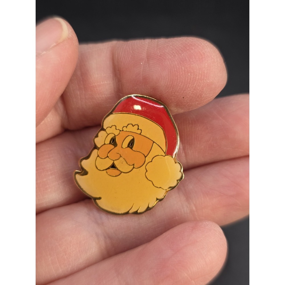 VINTAGE ENAMEL  LAPEL PIN - SANTA CLAUS CHRISTMAS 1984 Ooh La La